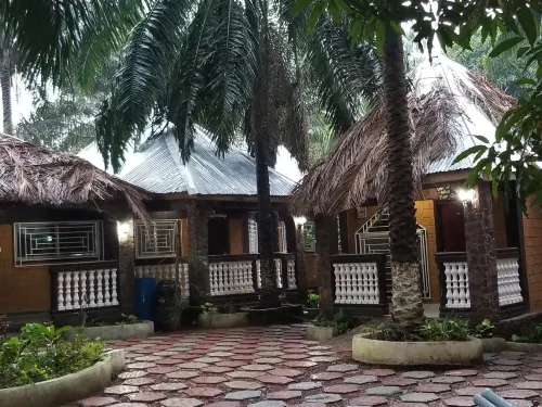 Tariq's Resort and Restaurant Hoteles en Distrito de Port Loko