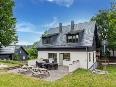 Holiday Home in Friedrichshöhe Ski Trails