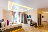 Hotel Orion فنادق في 