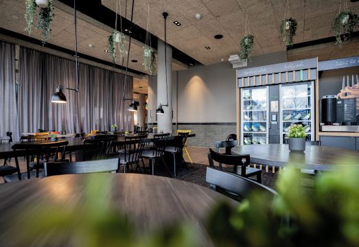 볼프강스 매니지드 바이 a&o