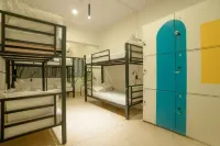 Locomo Express - Stay Work Eat Hoteles en 