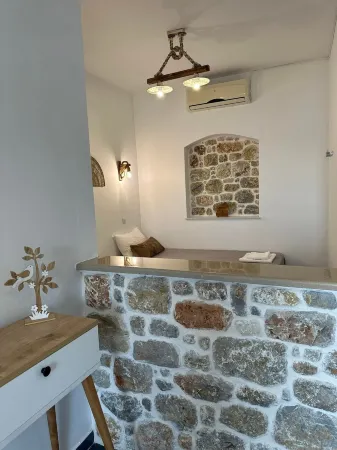 Elenis Studios&Apartments Отели в г. Остров Калимнос