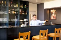 Hotel des Lys - Quầy bar