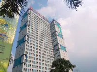 Minimalist and Comfy Studio at Grand Dhika City Apartment Hôtels à : East Bekasi