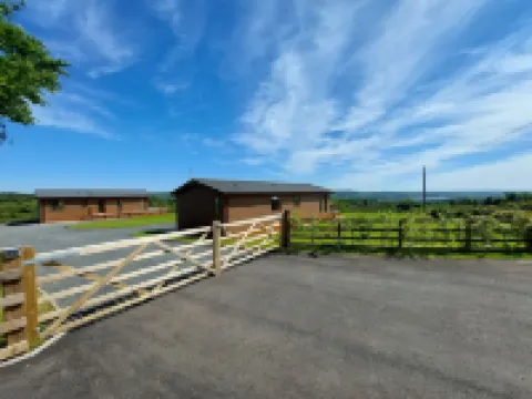 2 Bedroom Sleeps 4 Lodge-Smart Tv-Hot Tub-Dogs Ok Hoteles en 