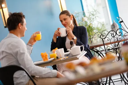 Moodz Hotel Отели в г. Бовуар-де-Марк