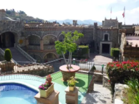 هوتل كاستيلو سانتا سيسليا فنادق في غواناخواتو