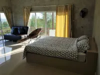 Sea Smile Resort Отели рядом с достопримечательностью «Вагхор Бич»