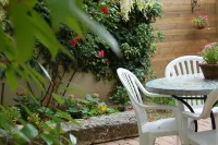 Couette Et Cafe Crème Các khách sạn ở Voves