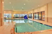Holiday Inn SALEM by IHG - Pools