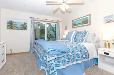 Tranquil Lake Views and Private Dock - Serene Waterfront Retreat