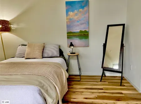 Peaceful Backyard and Convenient Kitchenette - Charming Cozy Haven