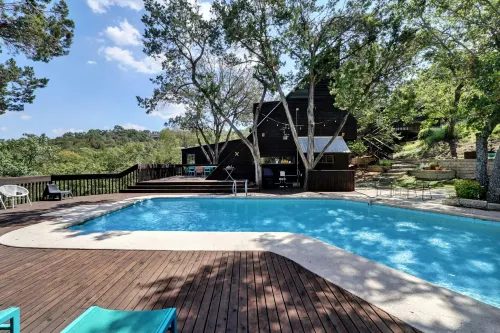 Breathtaking Canyon Views and Seasonal Pool - Beautiful Oasis فنادق في Lost Creek