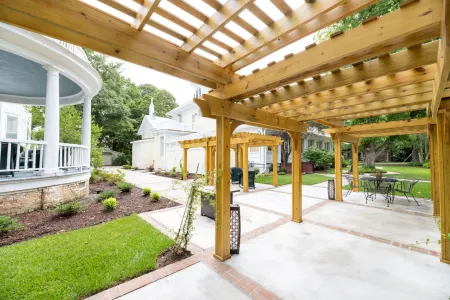 Captain's Quarters • B&B - Rm. 2 Ground Level