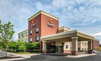 Comfort Suites Speedway - Kansas City