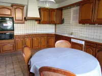 Big house in the center of Marennes