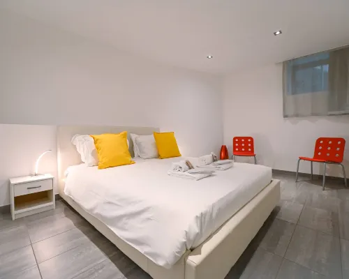 Lake View Suite 86 in Melide Hotels in Melide
