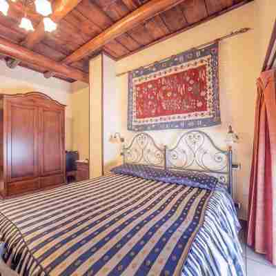 Monte Tondo Winery Rooms