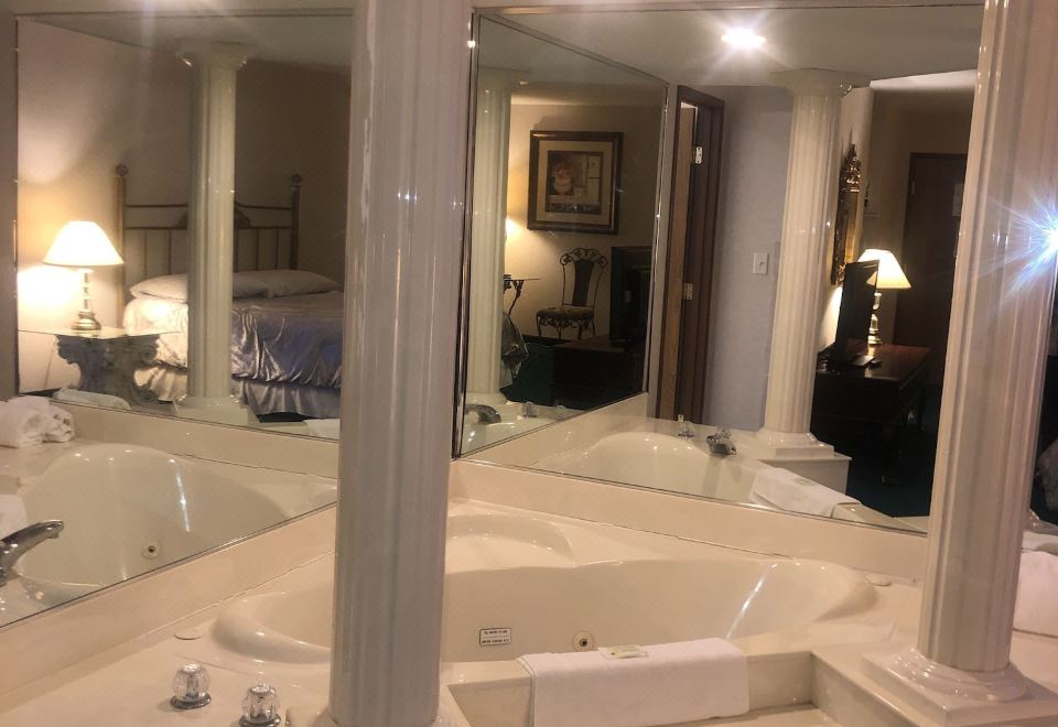 1. 오세이지 빌리지..