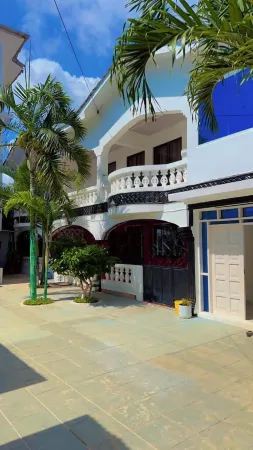 Bali Luxury Apartments Отели рядом с достопримечательностью «Диани Бич»