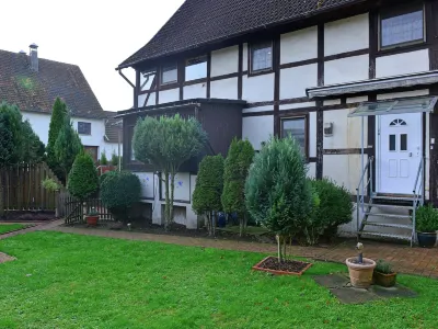 Cozy Apartment in Löwensen Lower Saxony with Private Terrace Hotels in der Nähe von Bad Pyrmont