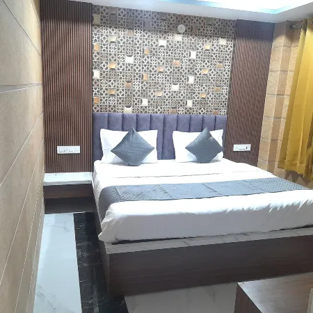 Hotel Asha Delight