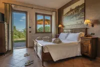 Casanova - Panoramic Rooms and Suites Hotels in San Quirico d'Orcia