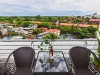 Mondial Hotel Hue Отели рядом с достопримечательностью «Сигнальная Башня»