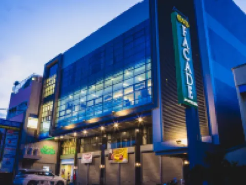 Facade Hotel Hotels in Tabaco