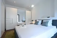 Lugano Suite Modern Concept 4