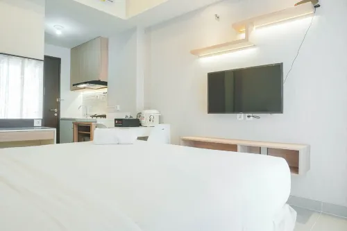 Cozy Living Studio Mustika Golf Apartment Hotels in North Cikarang