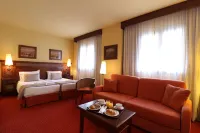 Rvhotels Tuca Hotels in Betren