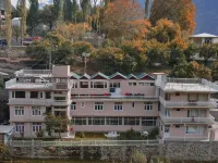 Mulberry Hotel Hotel di Gilgit