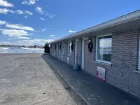 Earlton Motel