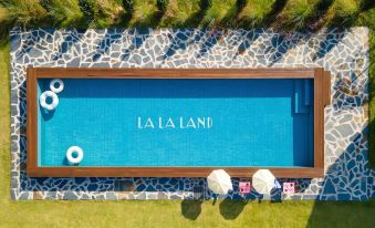 Geumsan Lalaland Caravan