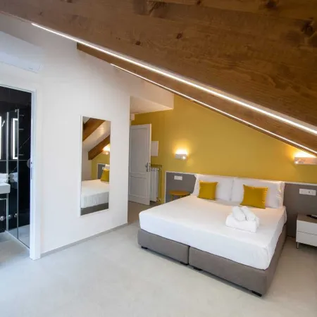 Rossy Palace Amalfi Coast Suites