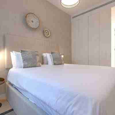 Ando Living - Douradores House Rooms