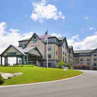 Hampton Inn Bar Harbor Hotel Exterior