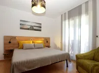 Apartment 1868