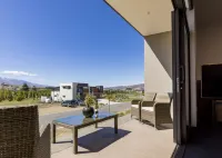 Central Park Apartments Hotels in Clyde