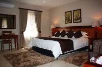 Eagles Nest Lodge Hotels in Fourways