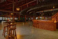 Brennia Kottefaru - Quầy Bar