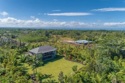 Pua Lani 2 Bedroom Home by RedAwning Hotels near Hookena Beach Park