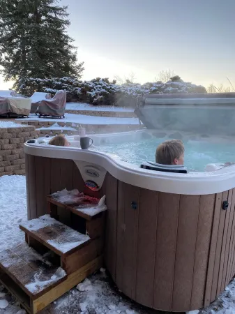 Private Suite with Hot Tub - 8 Miles from the Air Force Academy!