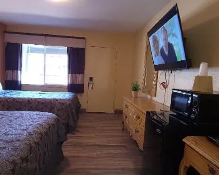 Lakeview Inn Hotels in Lucerne