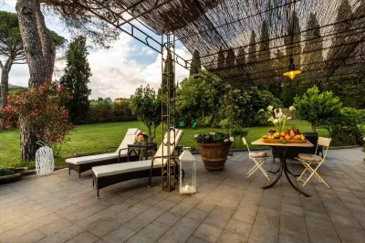 Cottage Nanni, Romantic and Luxury with Pool Hotels near Piazza Mazzini