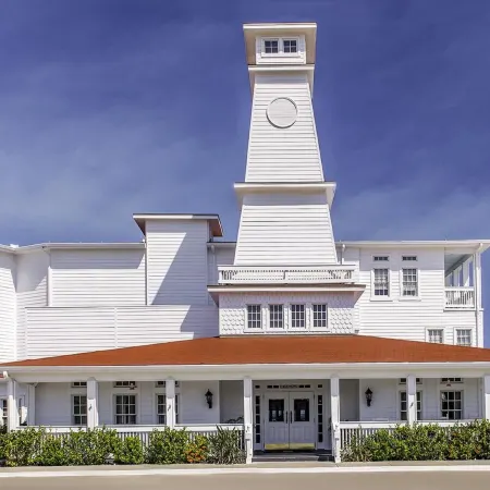 Lighthouse Inn at Aransas Bay