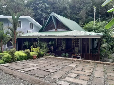 Casas Guaney