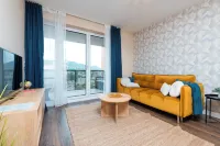 WaterFront City Apartments by UrbanRent فنادق في Nagykovacsi