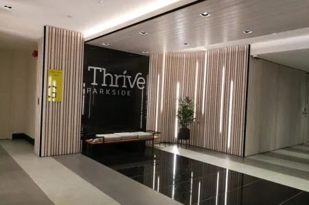 Modern 1 Bedroom in Tranquil Parklands Отели рядом с достопримечательностью «Университет Мельбурн»